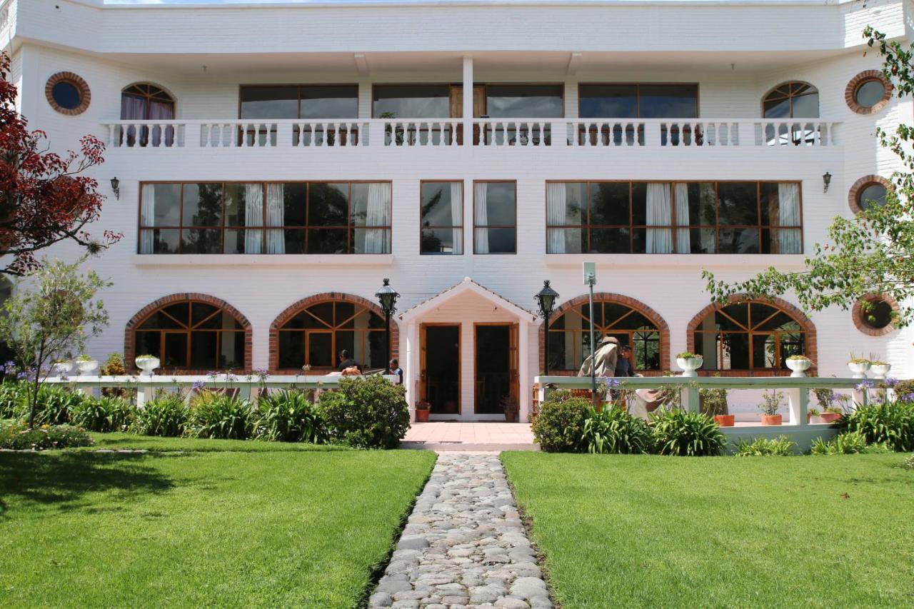 La Posada Del Quinde Otavalo Exteriör bild