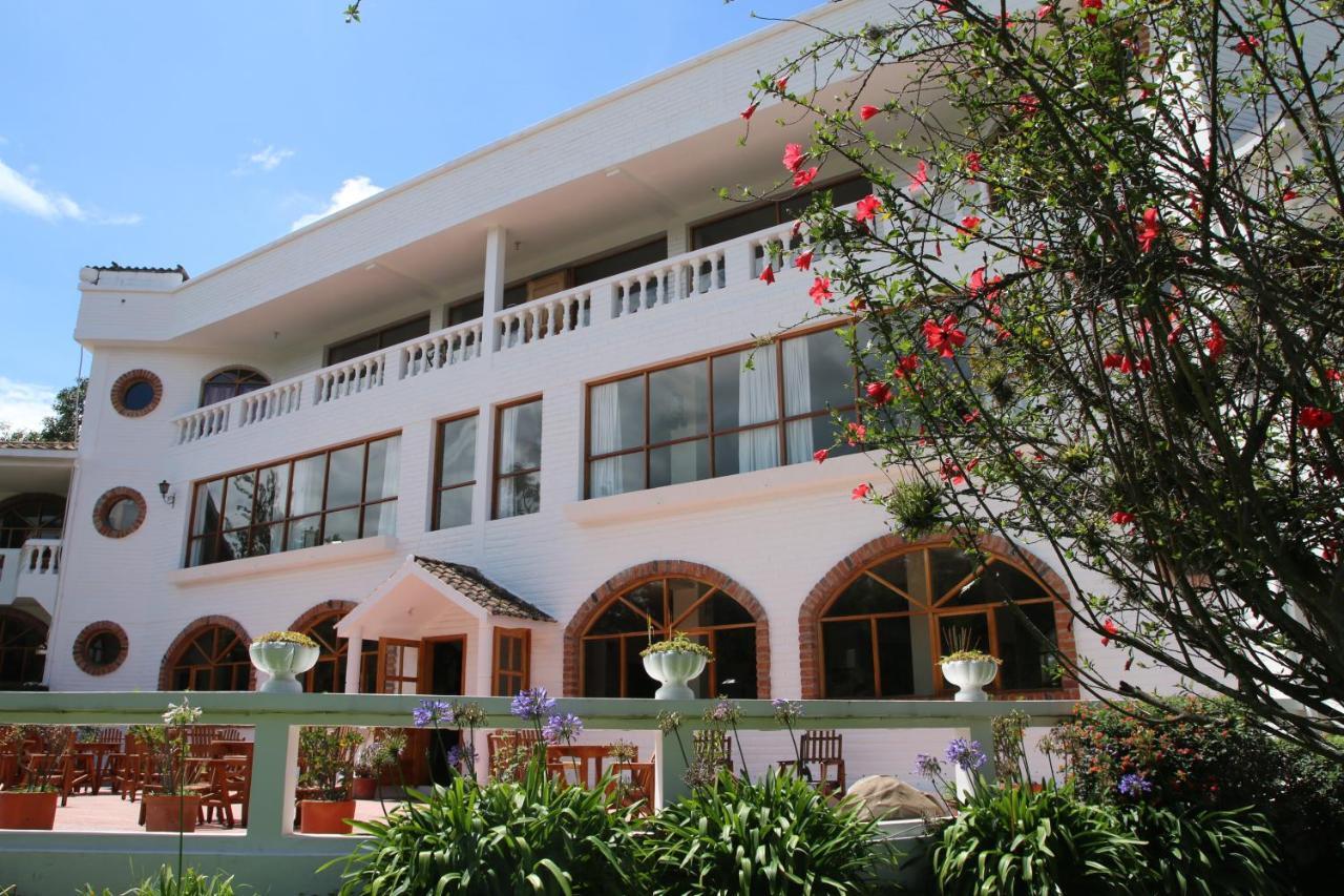La Posada Del Quinde Otavalo Exteriör bild